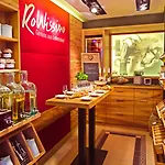 Romantischer Winkel Roligio & Wellness 4*