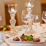 Romantischer Winkel Roligio & Wellness 4*