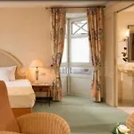 Romantischer Winkel Roligio & Wellness منتجع باد ساخسا