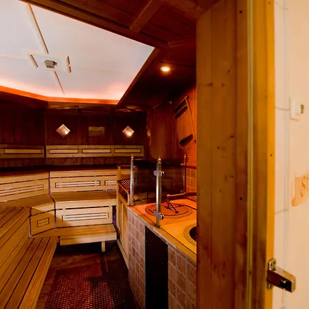 Romantischer Winkel Roligio & Wellness