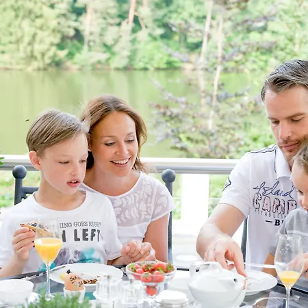 Romantischer Winkel Roligio & Wellness