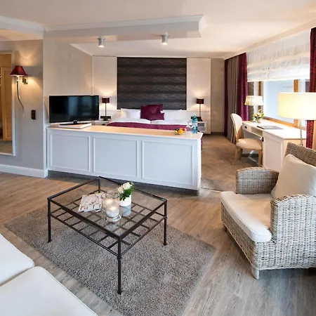 Romantischer Winkel Roligio & Wellness 리조트 4*